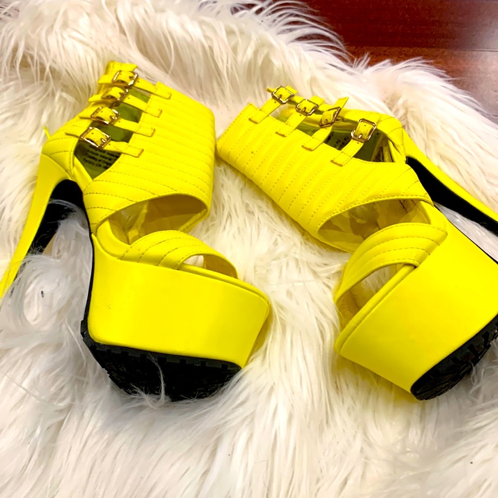 Lime green platform Stilettos this is not your everyday shoe